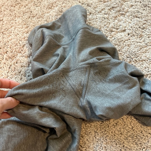 Lululemon Capri Leggings 🍋 - Picture 6 of 6